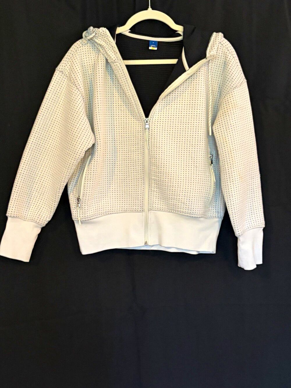 PUMA Women’s White Full Zip Hooded Hoodie Long Sleeve Pockets Solid M